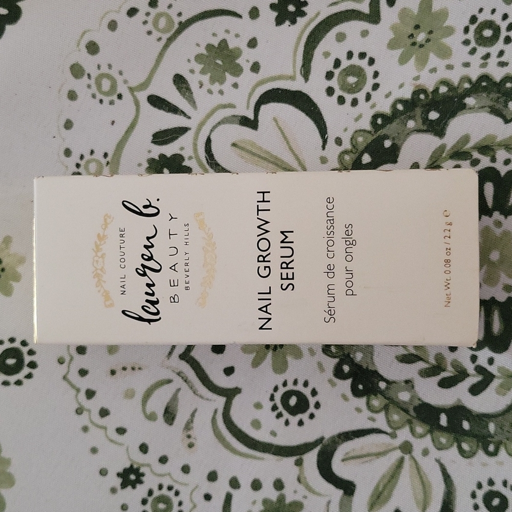 Nail growth serum